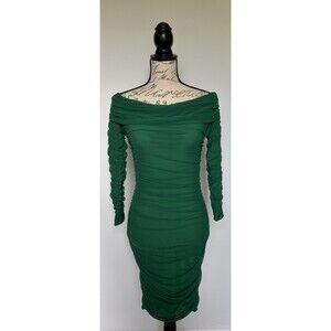 Juniors Off the Shoulder Green Dress NWT Size Medium